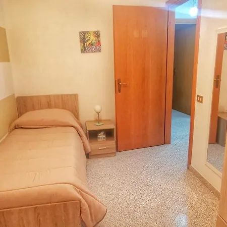 Francesco&maria Δωμάτια σε οικογενειακή κατοικία Villaggio Tedeschi