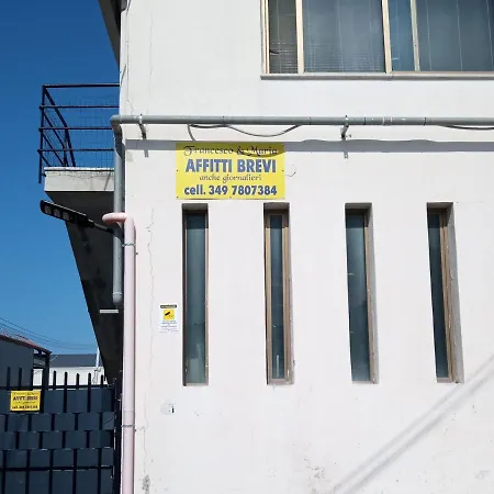 Δωμάτια σε οικογενειακή κατοικία Francesco&maria Villaggio Tedeschi